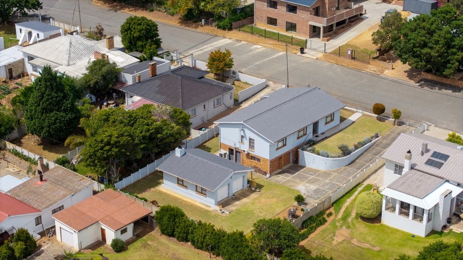 4 Bedroom Property for Sale in Bredasdorp Western Cape